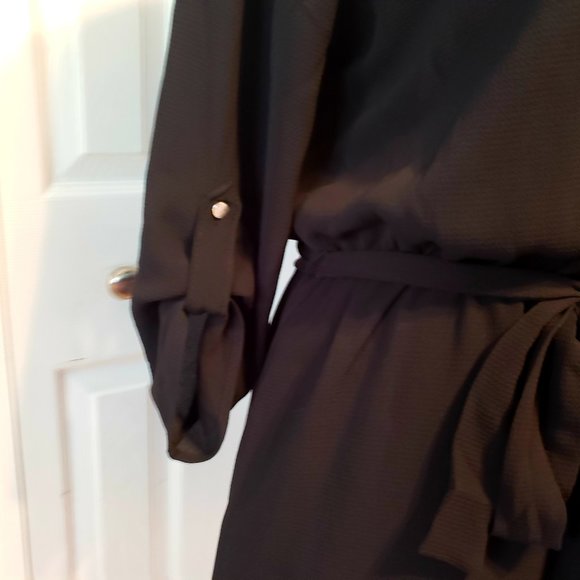 Lacey Black Dress - Picture 3 of 9